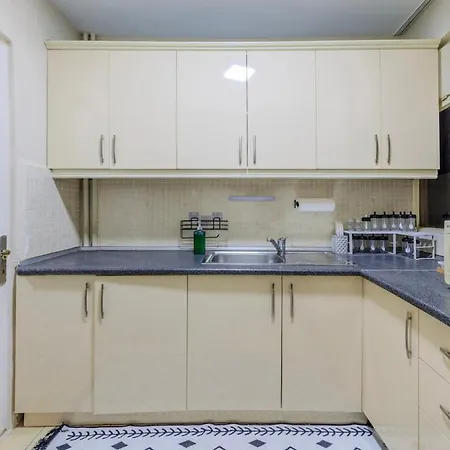 Sisli Main Street 2bedrooms 1 Living Ac , Lift *