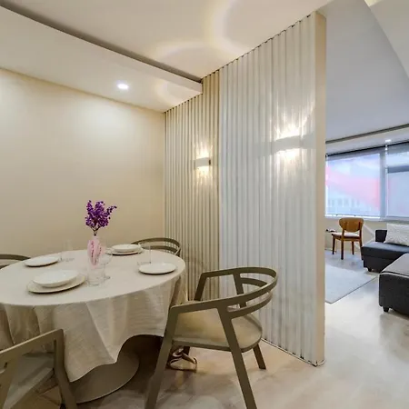 Sisli Main Street 2bedrooms 1 Living Ac , Lift * איסטמבול